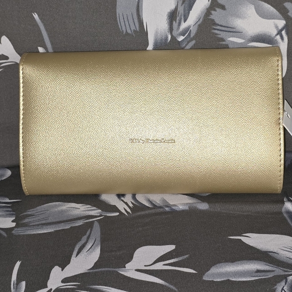 NWT GOLD HOLIDAY CLUTCH Christian LaCroix Bag w/Gold Chain Shoulder strap - Picture 2 of 4